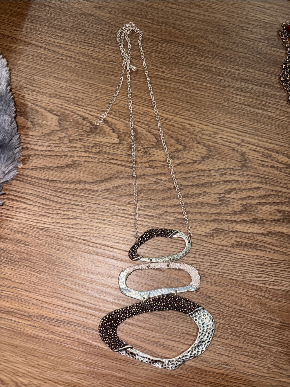 20-Silver and Black Textured Link Pendant Necklace